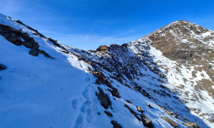 Bergtour Großes Degenhorn - Aufstieg beim Kleinen Degenhorn Bergtour Großes Degenhorn - Aufstieg beim Kleinen Degenhorn