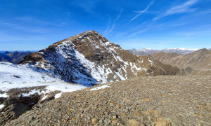 Bergtour Großes Degenhorn - Abstieg, Rückblick Gipfel Bergtour Großes Degenhorn - Abstieg, Rückblick Gipfel