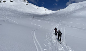 Skihochtour Stubacher Sonnblick - Aufstieg Skihochtour Stubacher Sonnblick - Aufstieg