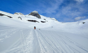 Skihochtour Stubacher Sonnblick - Aufstieg Skihochtour Stubacher Sonnblick - Aufstieg
