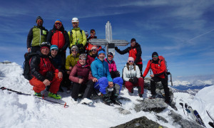 Skihochtour Stubacher Sonnblick - Gipfelsieg Skihochtour Stubacher Sonnblick - Gipfelsieg