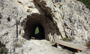 Bergtour Strudelkopf - Aufstieg durch Tunnel