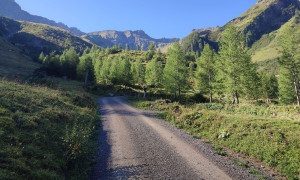 Bergtour Grauspitz - Zustieg Valünatal, Blick zum Ijesfürggli und Schwarzhorn